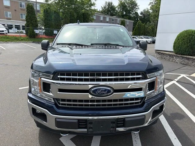 Used 2018 Blue Ford XLT image 2