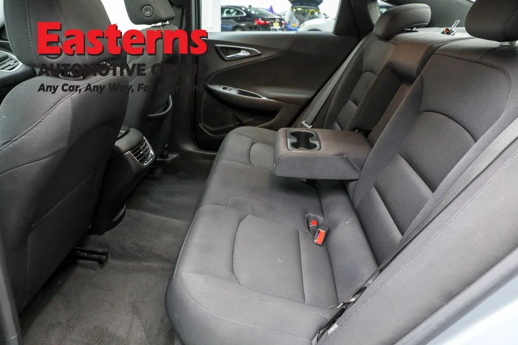 Used 2024 Gray Chevrolet LT image 21