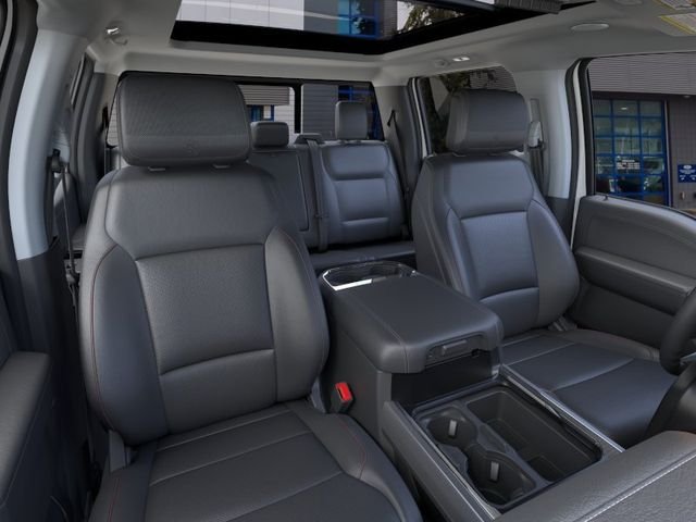 New 2025 Star White Metallic Tri-Coat Ford F-250® Lariat® image 10