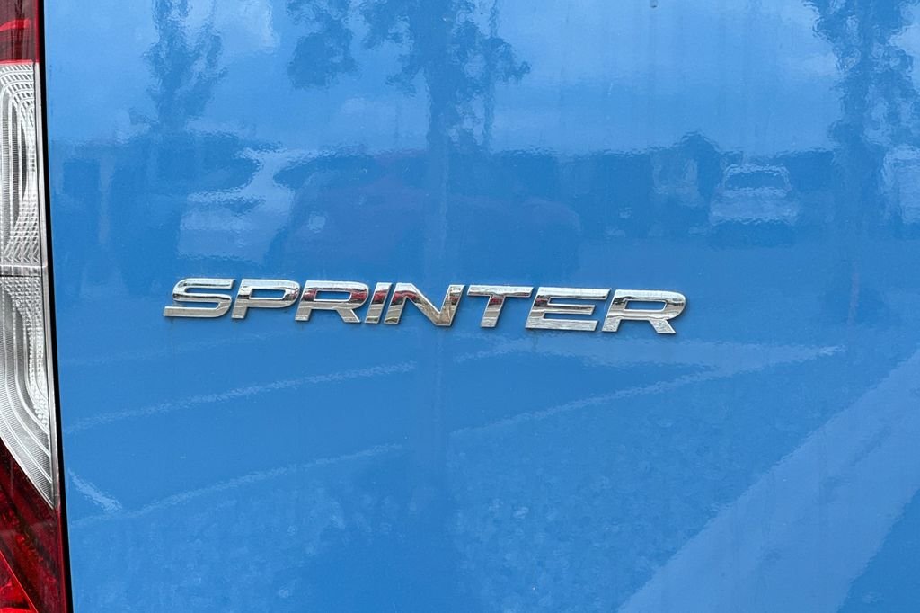 Used 2024 Blue Mercedes-Benz Cargo 144 WB image 26