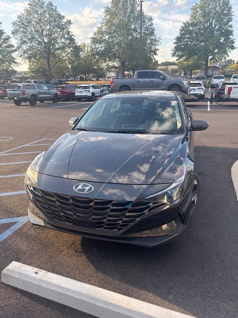 2022 Hyundai Elantra