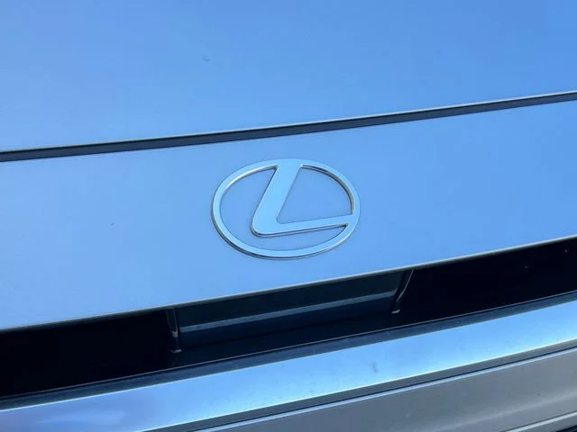Certified Used 2025 Celestial Silver Metallic Lexus 500h F SPORT Premium image 15