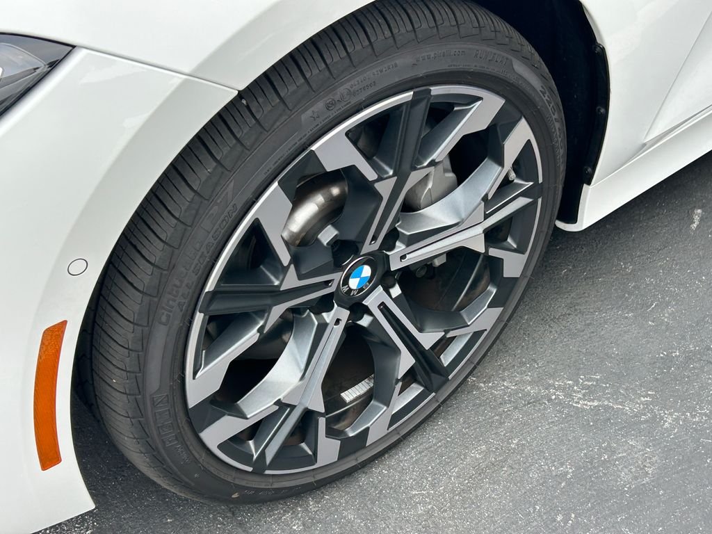 Used 2026 Alpine White BMW 330i image 3