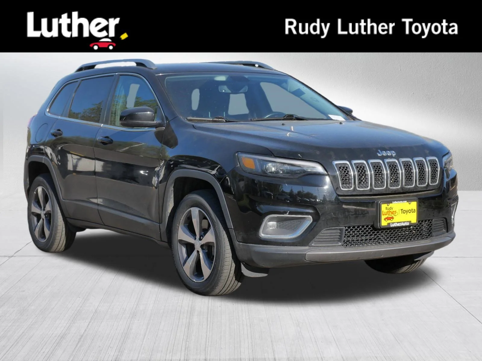 2019 Jeep Cherokee Limited 4X4's photo