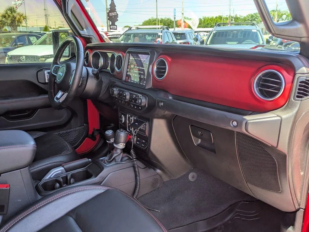 Used 2020 Red Jeep Rubicon image 30
