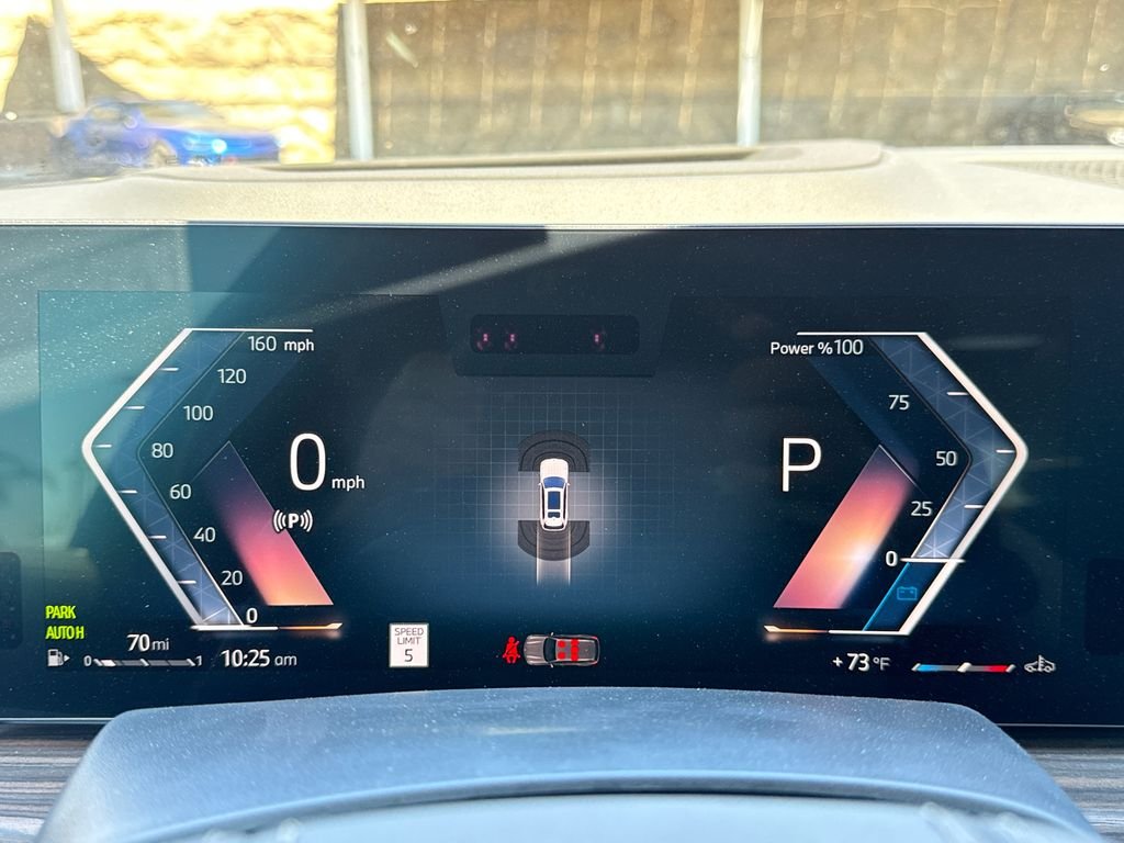 New 2026 Alpine White BMW xDrive40i image 32