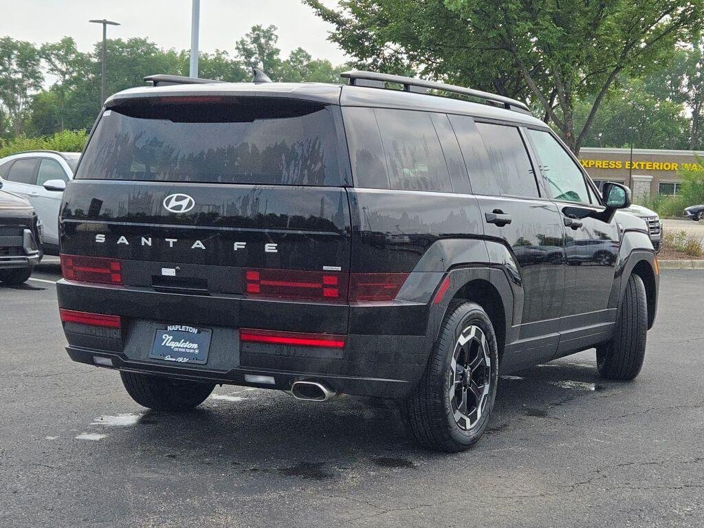 New 2026 Black Hyundai SEL AWD image 11