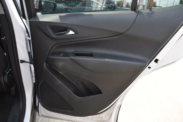 Used 2024 White Chevrolet LT image 15