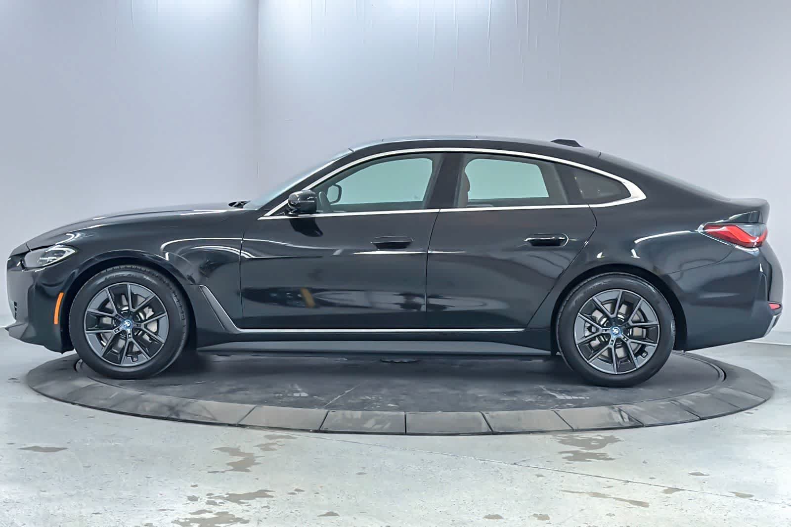 Used 2023 Black Sapphire Metallic BMW eDrive35 image 5