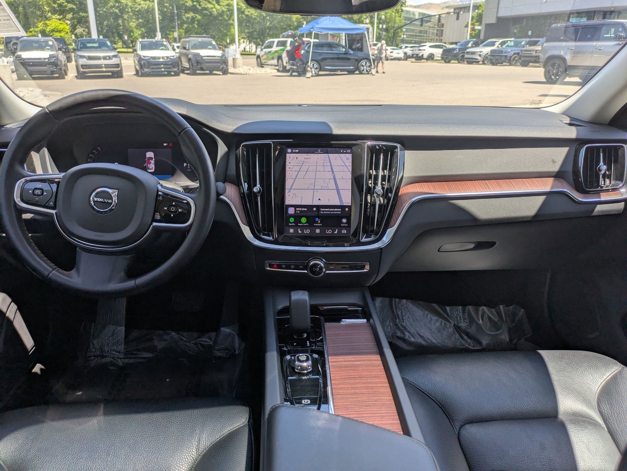 Used 2024 Blue Volvo Plus Dark Theme image 25