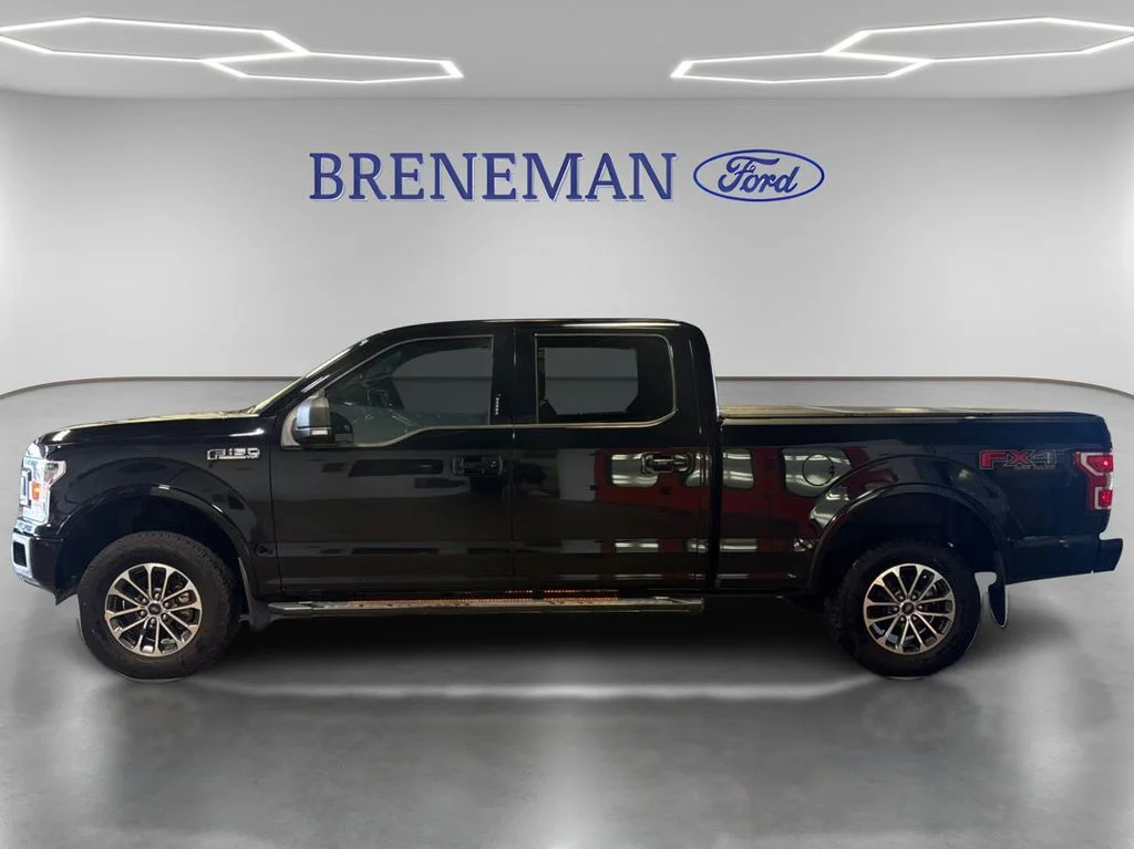 Used 2018 Shadow Black Ford XLT image 11