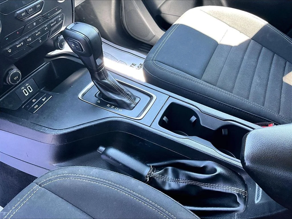 Used 2021 Black Ford XL image 15