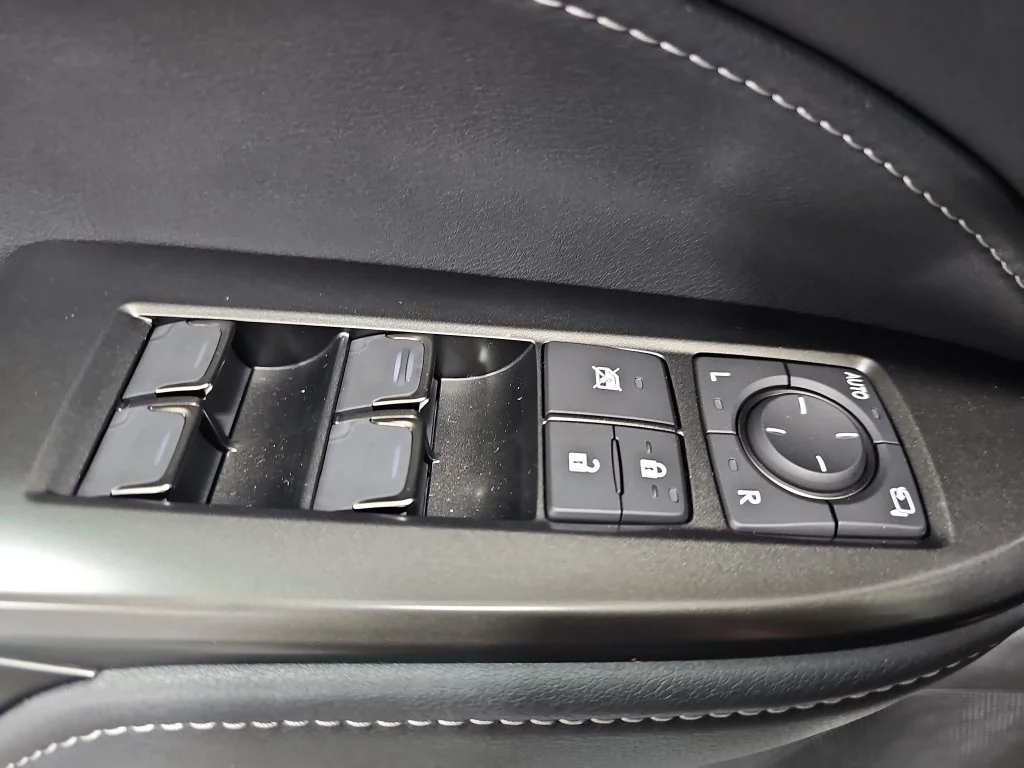 New 2026 Ultra White Lexus PREMIUM image 27