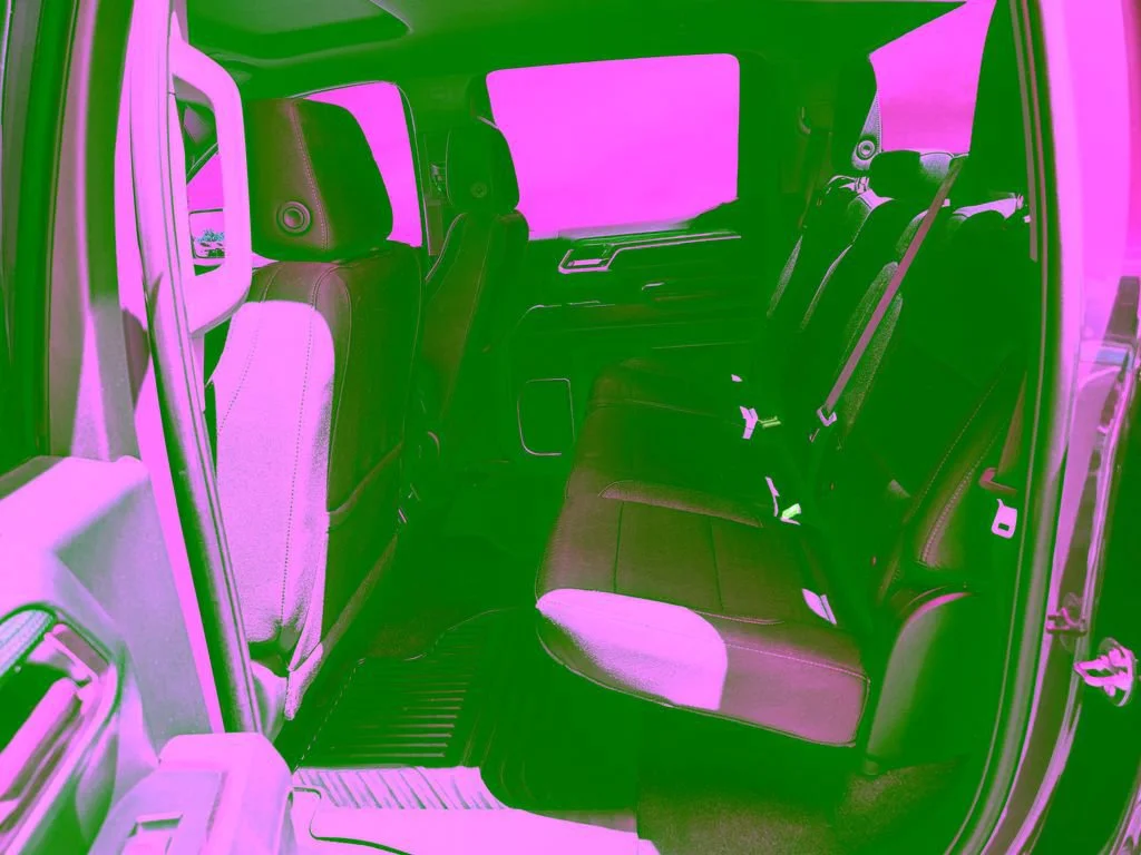 Used 2025 Cypress Gray Chevrolet LT image 31