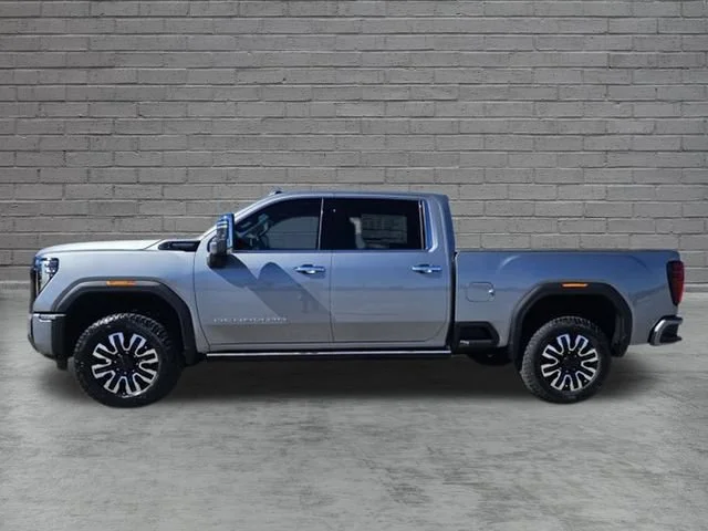 2026 GMC Sierra 2500HD Denali Ultimate - Photo 2
