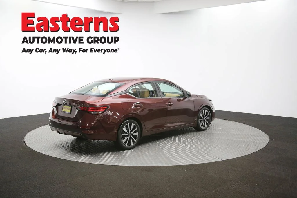 Used 2022 Red Nissan SV image 41