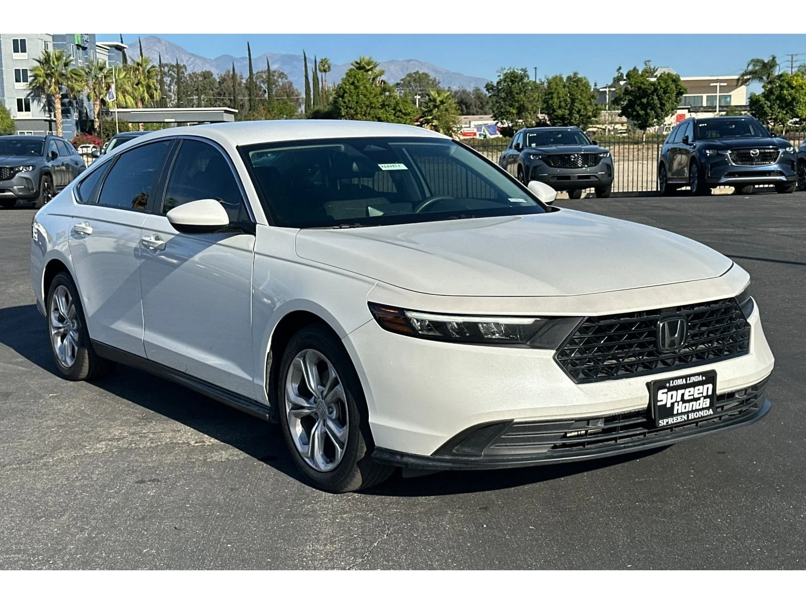 Used 2024 Platinum White Pearl Honda LX image 8