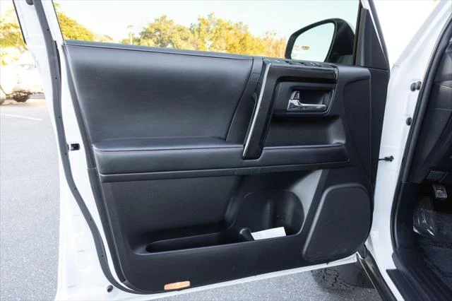 Certified Used 2024 ICE CAP Toyota  image 14