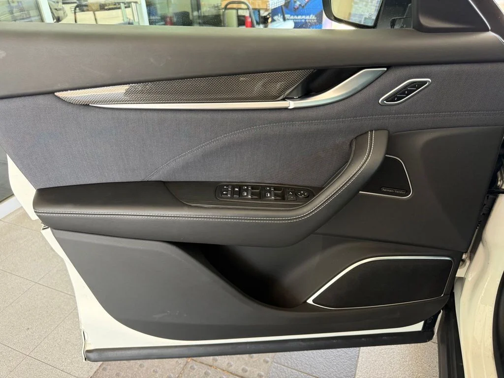Used 2022 Bianco Maserati GT image 21