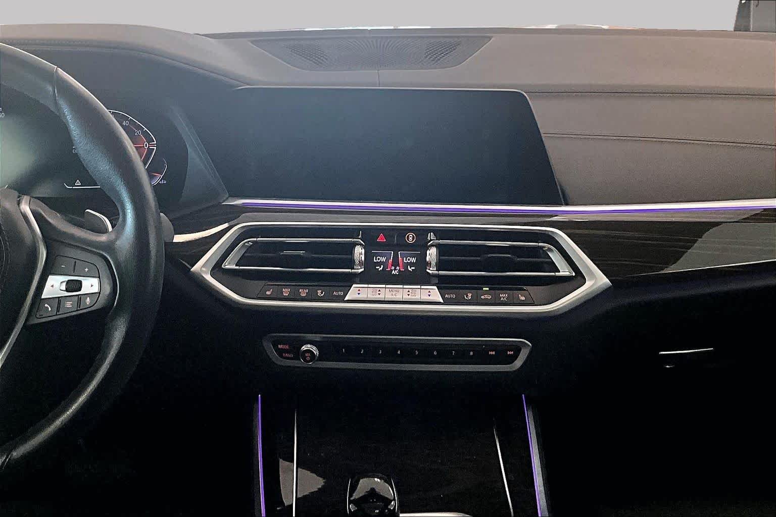 Used 2023 Mineral White Metallic BMW sDrive40i image 6