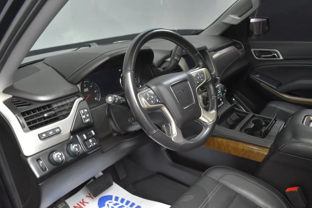 Used 2019 Black GMC Denali image 15