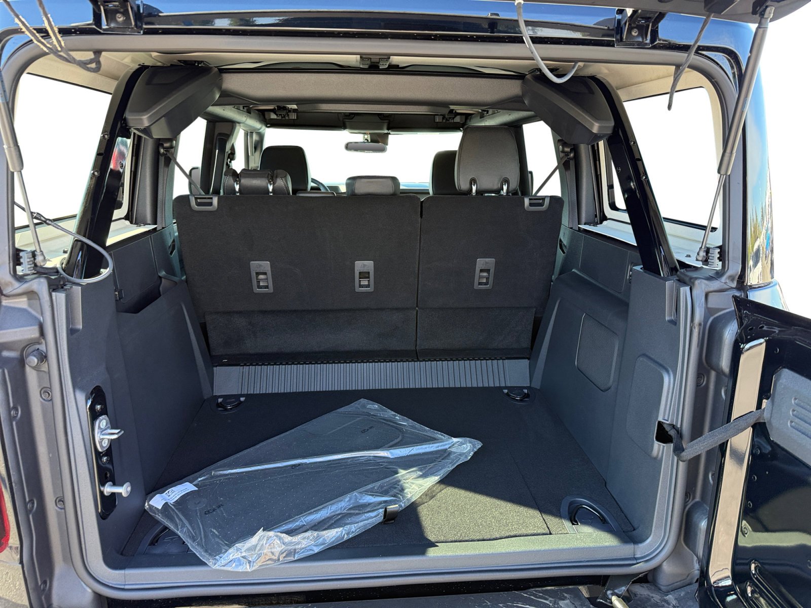 New 2026 Shadow Black Ford Big Bend® image 17