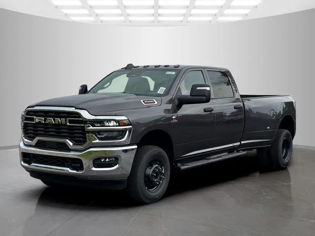 New 2026 Granite Crystal Metallic Clear-Coat Exterior Paint RAM TRADESMAN image 3
