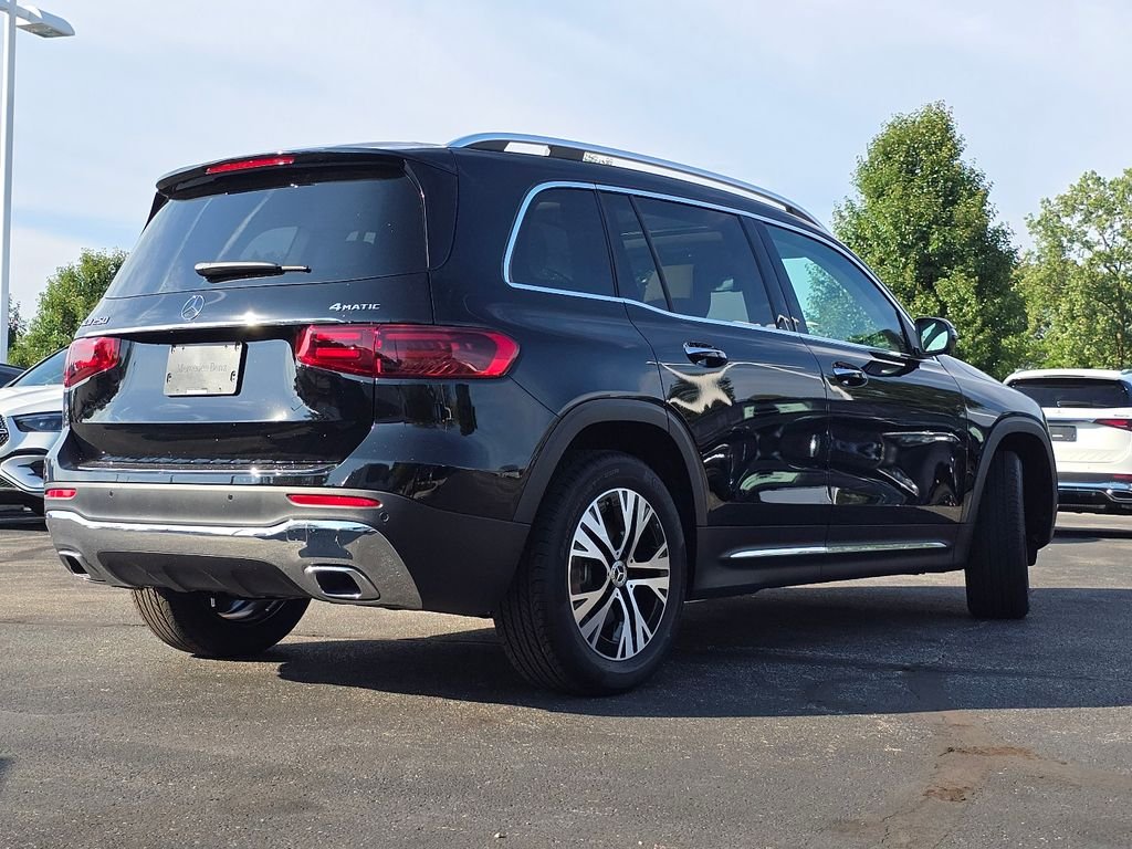 New 2026 Night Black Mercedes-Benz GLB 250 image 19