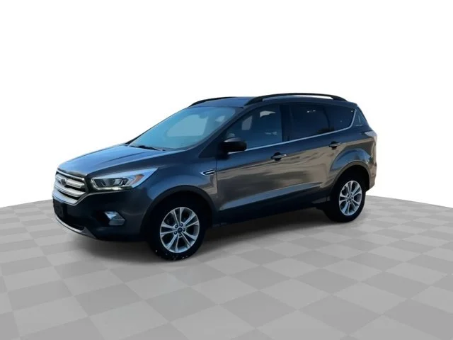 Used 2017 Shadow Black Ford SE image 6