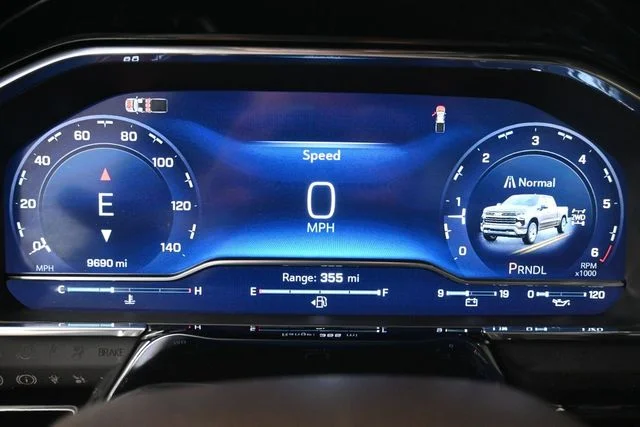 Used 2025 Blue Chevrolet LT image 31