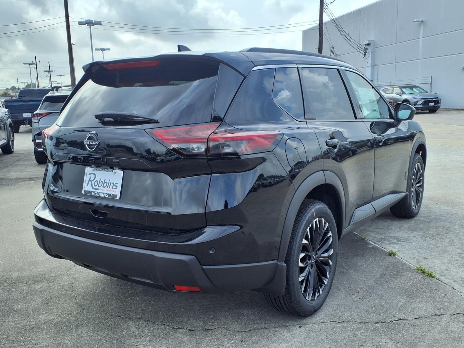 2026 Nissan Rogue Dark Armor™ Black at Robbins Nissan