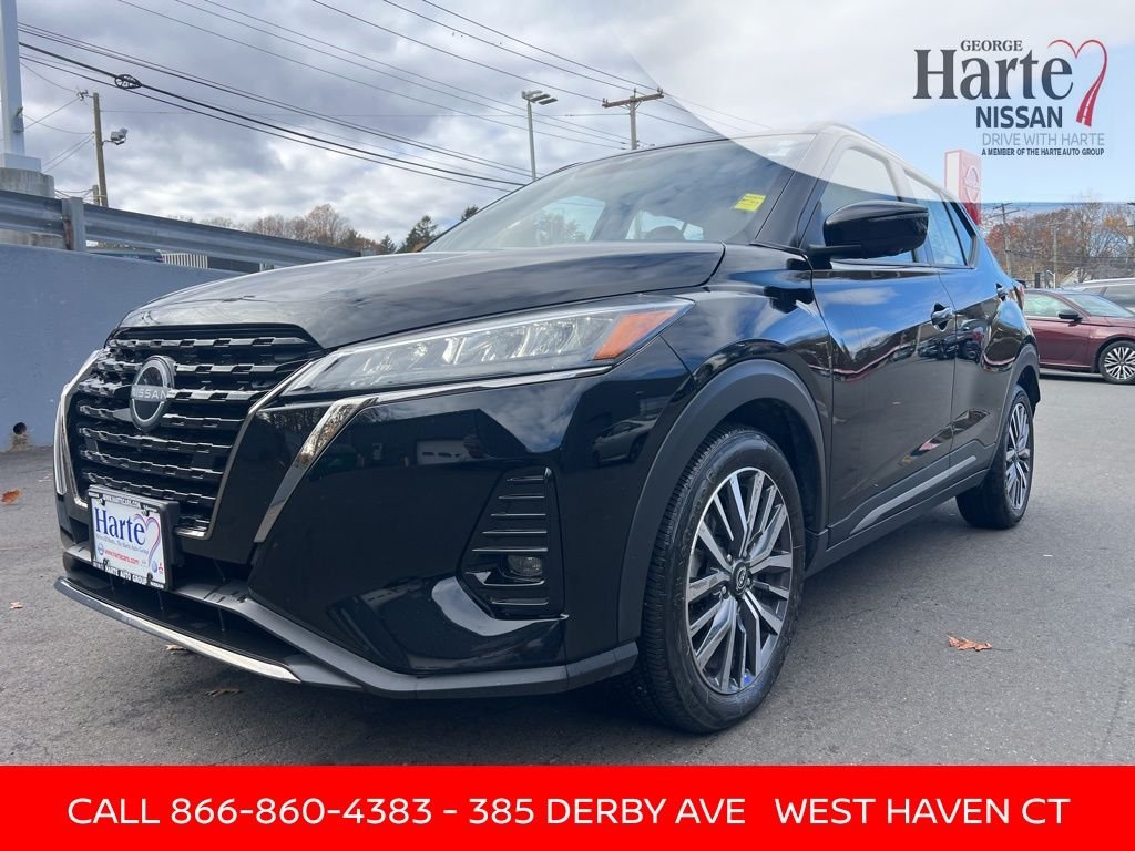 2024 Nissan Kicks SR