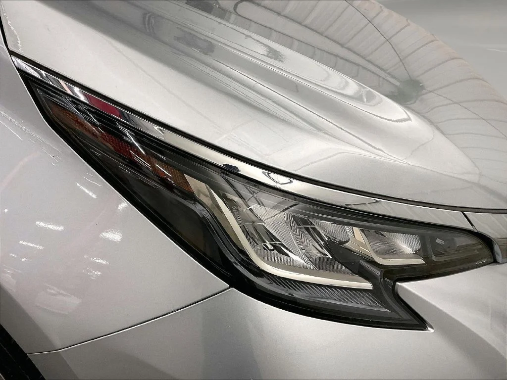 Used 2023 Silver Toyota XLE image 34