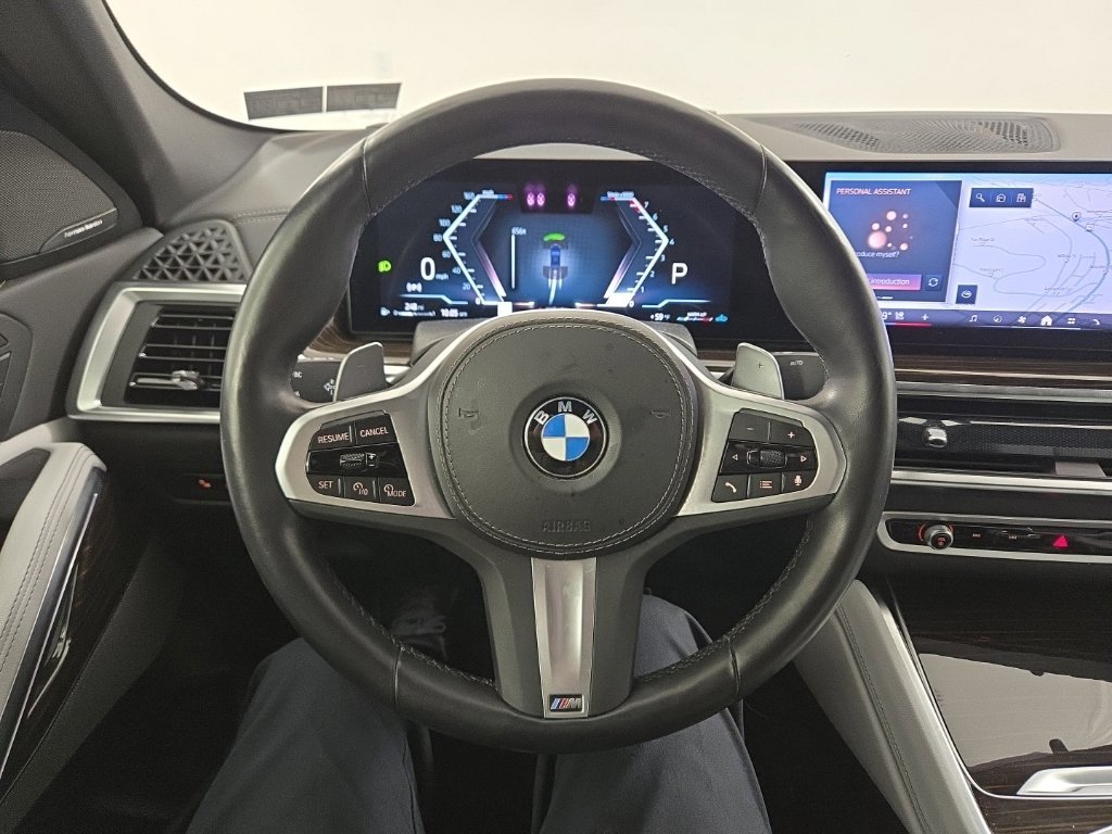 Used 2024 Carbon Black Metallic BMW xDrive40i image 10