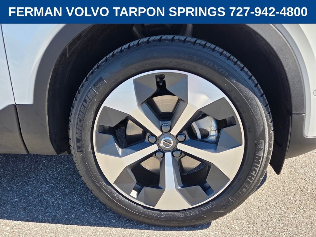 2026 Volvo XC40 Plus - Photo 12