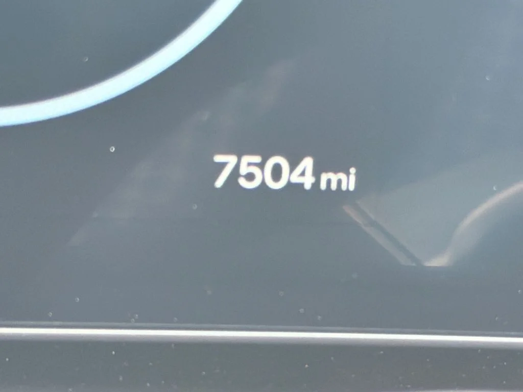Used 2025 Gray Hyundai SEL Convenience image 28