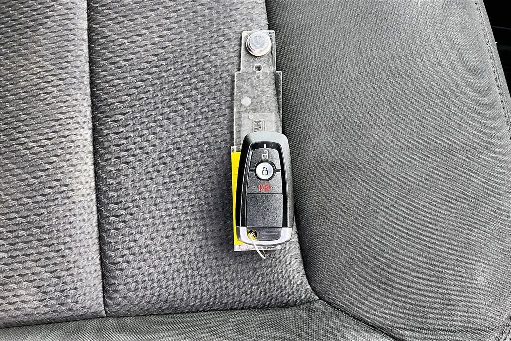 2022 Ford Explorer XLT - Photo 12