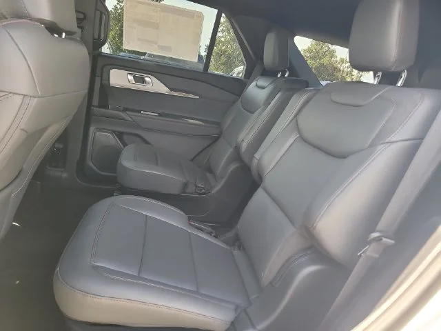 New 2027 White Metallic Ford Active image 14
