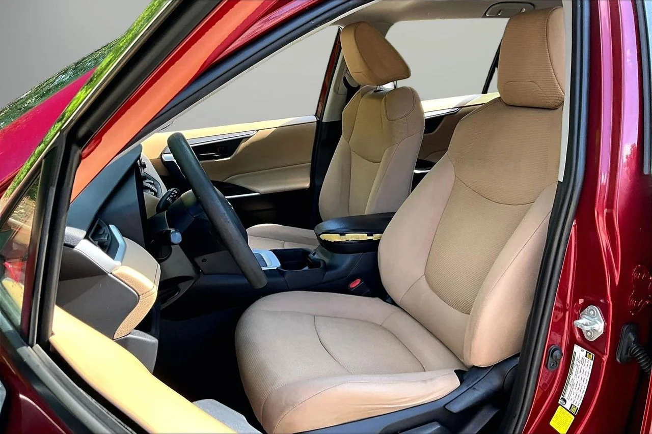 Used 2020 Red Toyota LE image 20