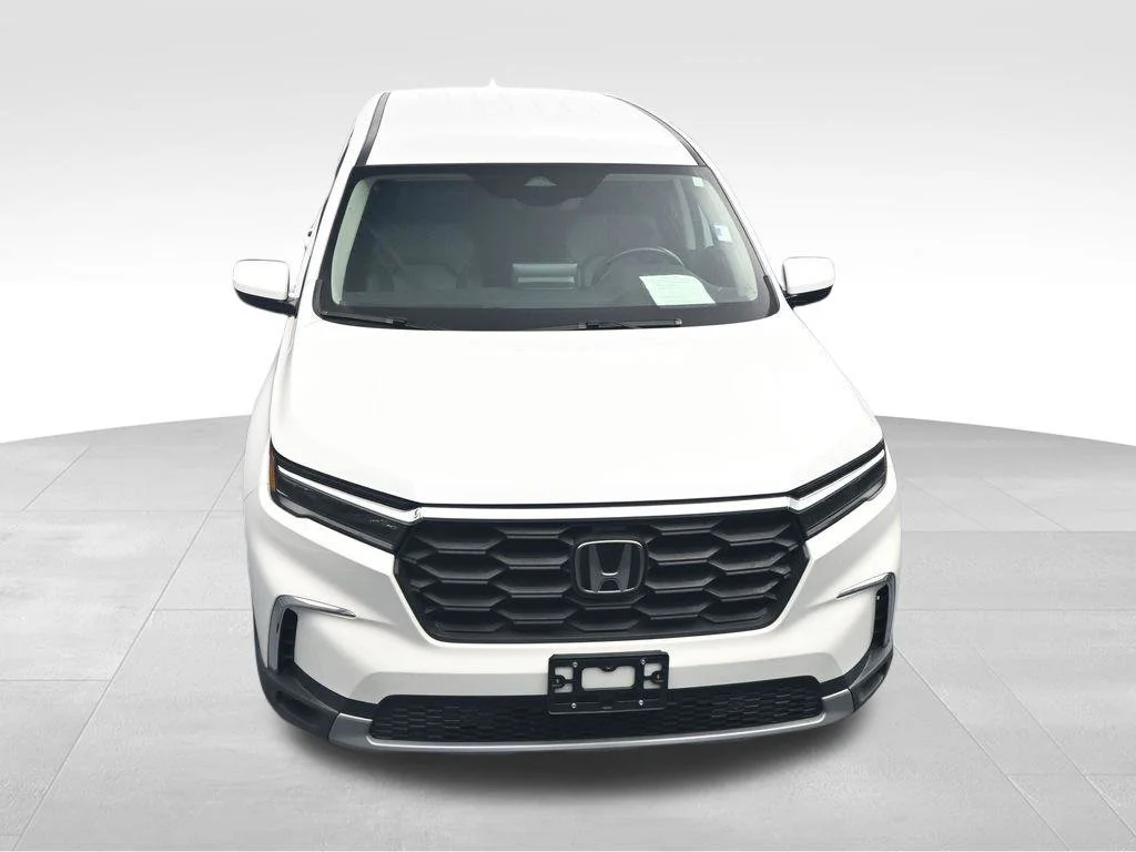 Used 2024 Platinum White Pearl Honda EX-L image 30