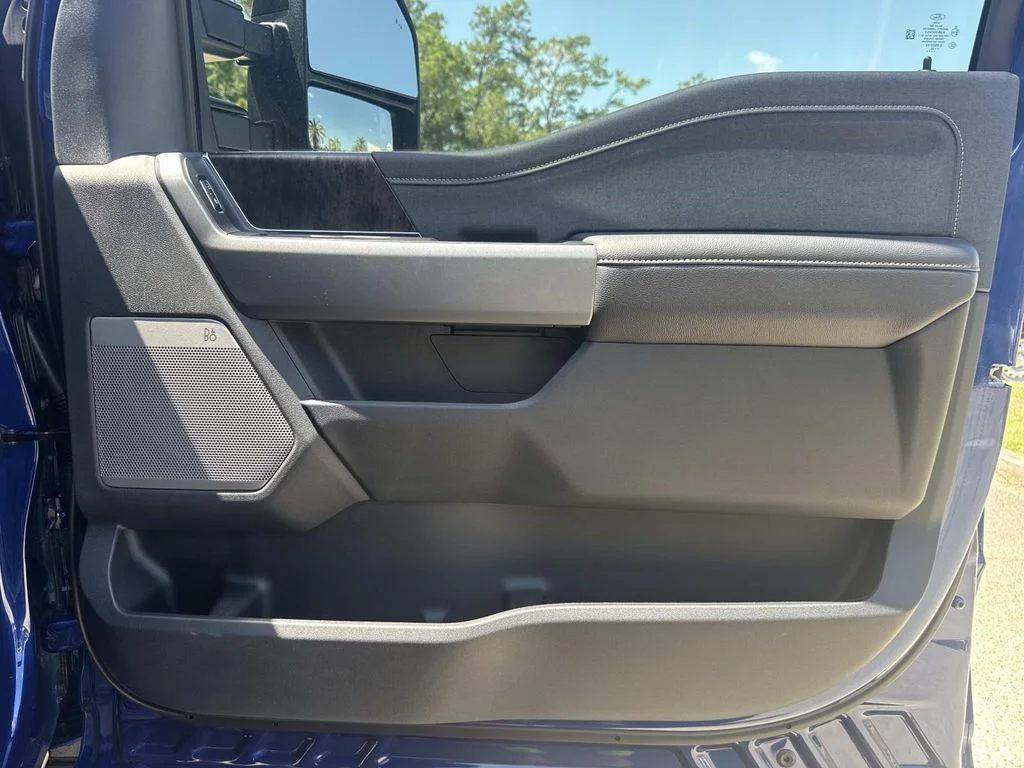New 2026 Blue Ford Lariat image 33