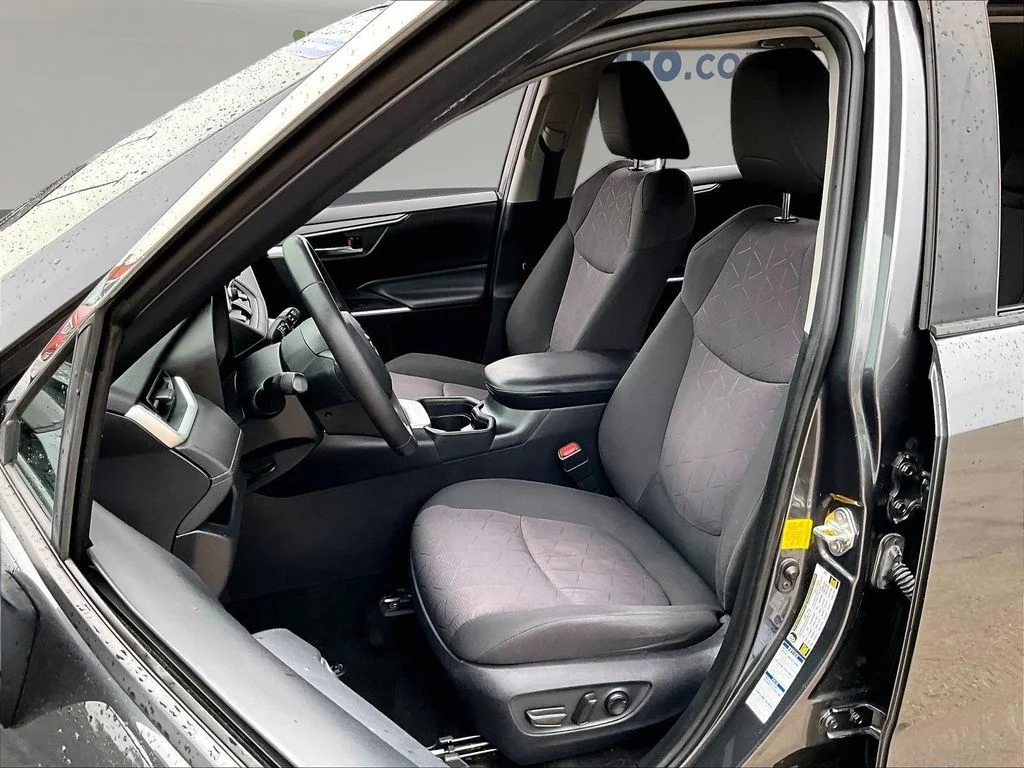 Certified Used 2019 Gray Toyota XLE image 24