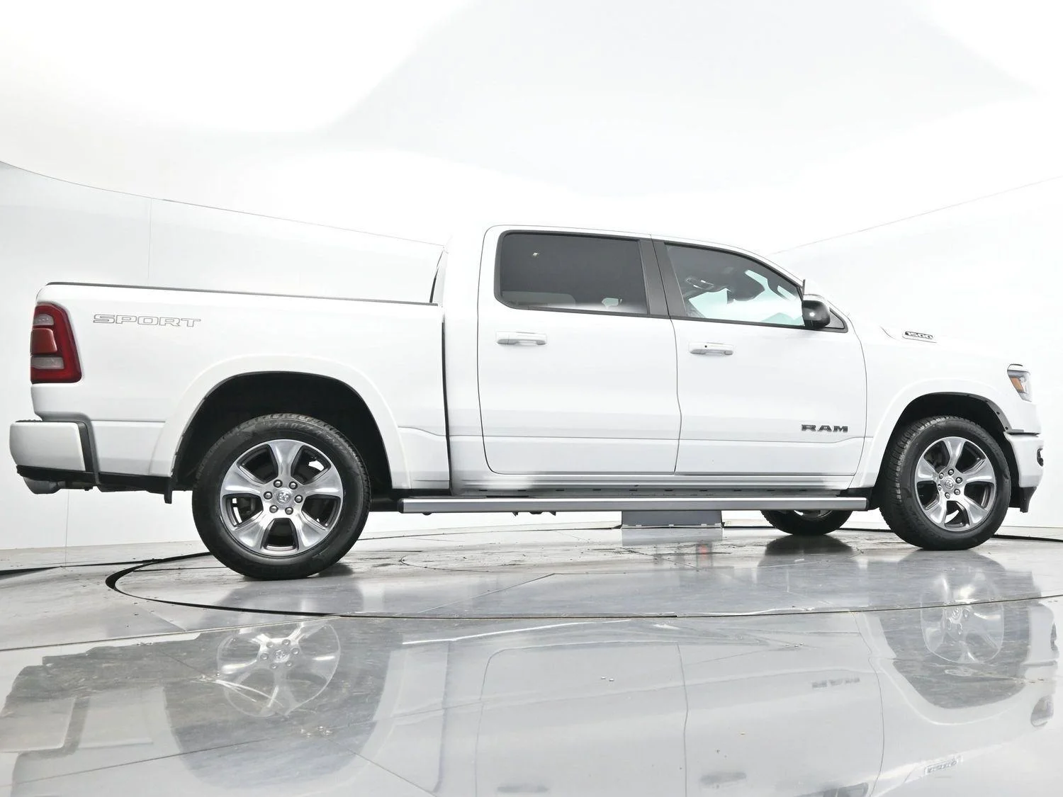Used 2022 Bright White Clearcoat Ram Laramie image 54