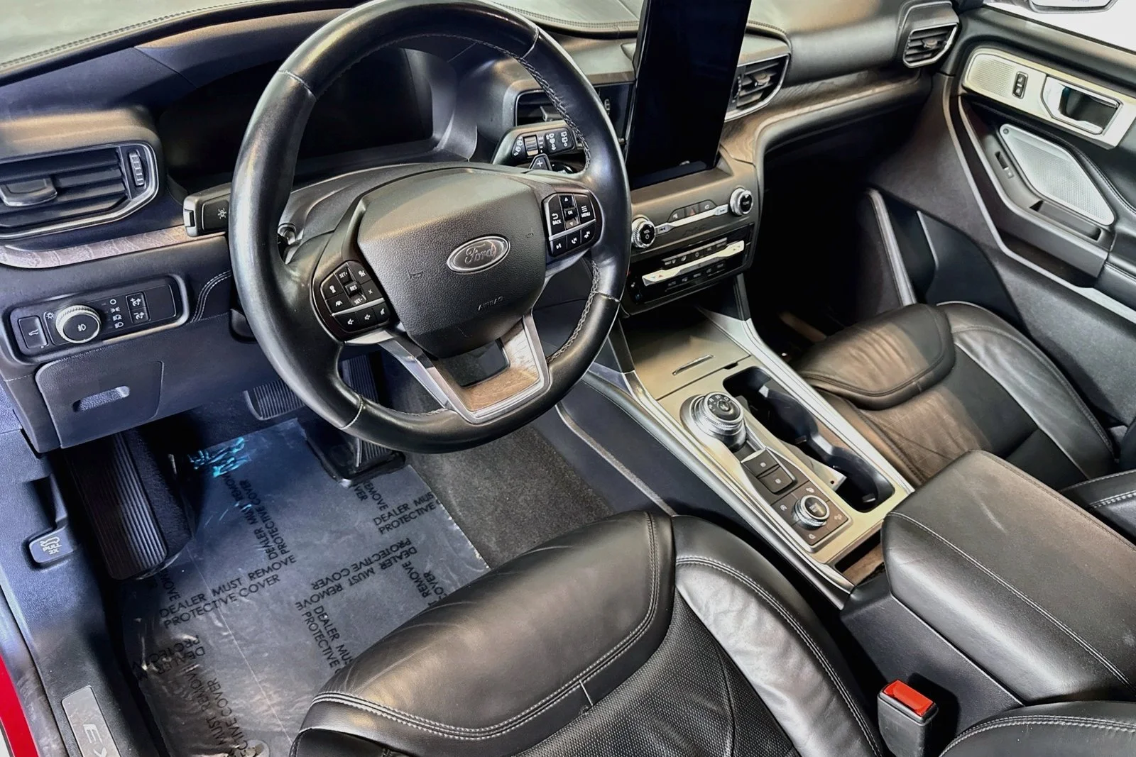 Used 2020 Rapid Red Metallic Tinted Clearcoat Ford Platinum image 9