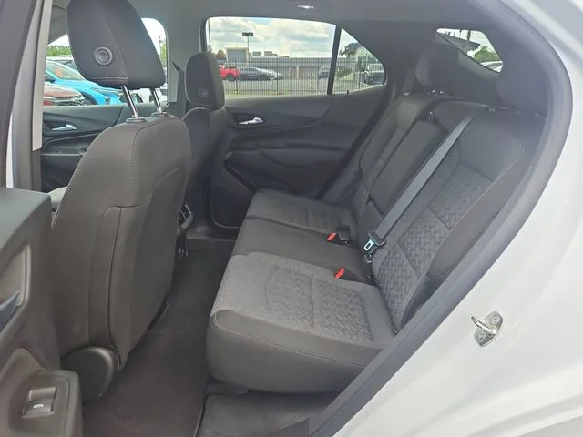Used 2024 Summit White Chevrolet LT image 24