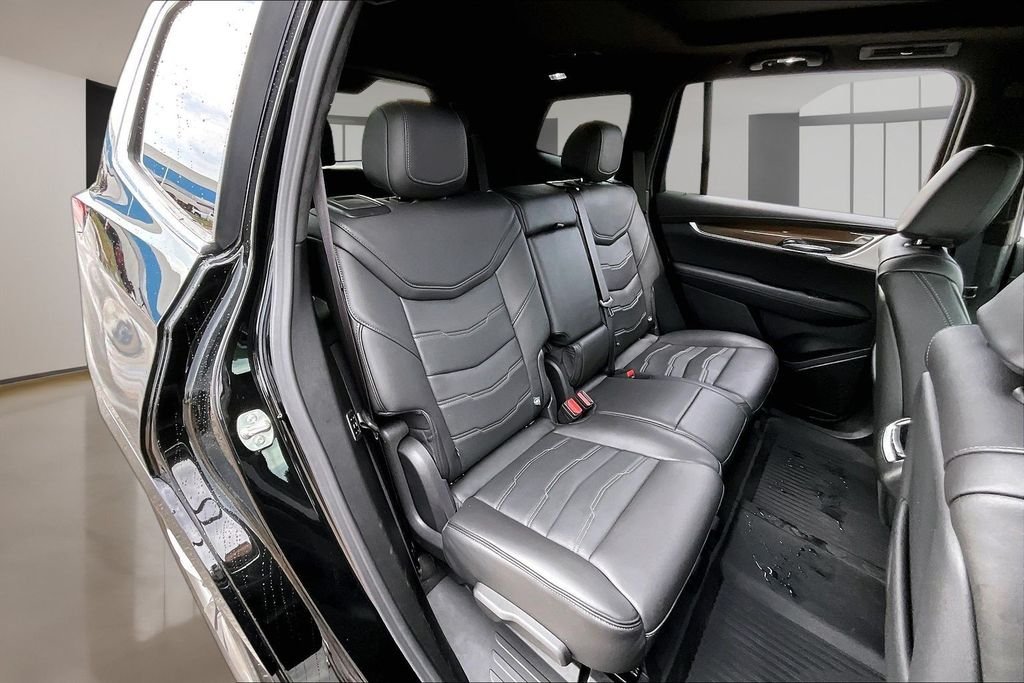 Used 2025 Black Cadillac Premium Luxury image 27