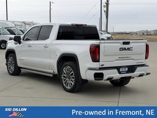 Used 2023 White Frost Tricoat GMC Denali Ultimate image 8