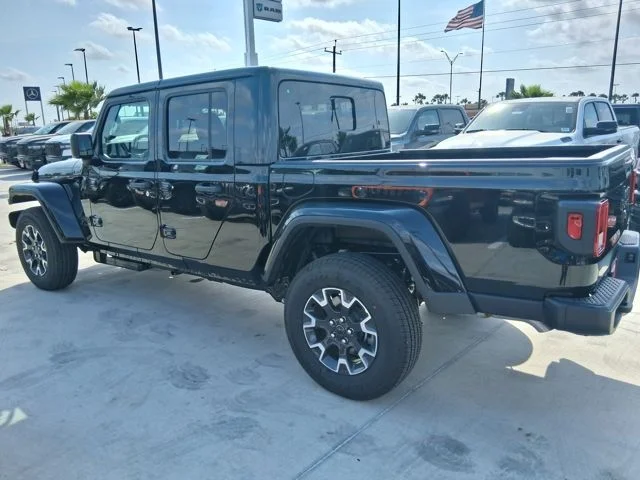 New 2026 Black Clear-Coat Exterior Paint Jeep Sahara image 6