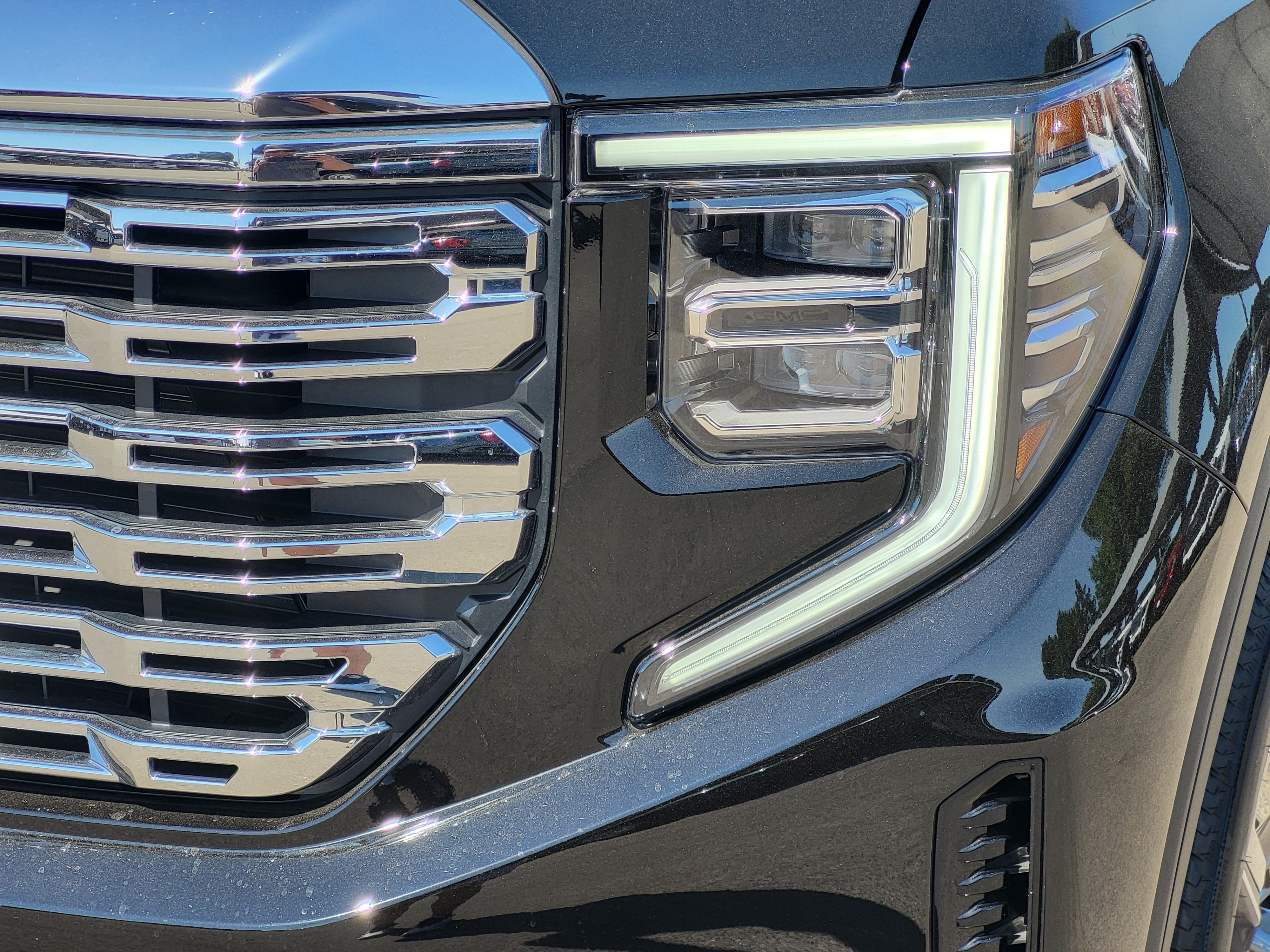 2026 GMC Sierra 1500 Denali - Photo 8