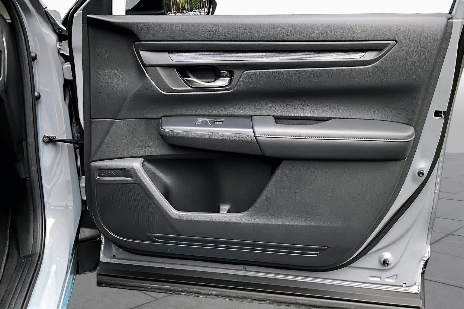 2024 Honda CR-V EX - Photo 23